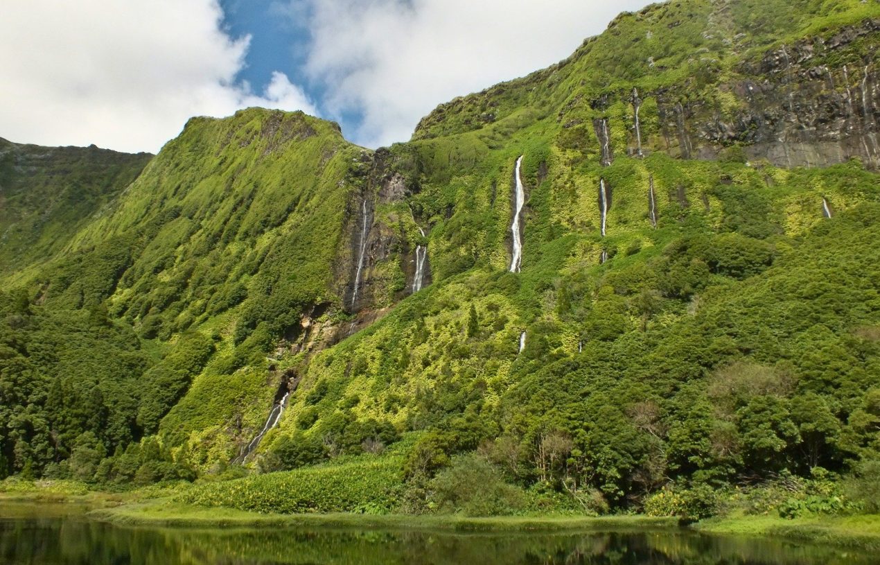Cartão InterJovem nos Açores permite viagens interilhas pelo máximo de 48 euros